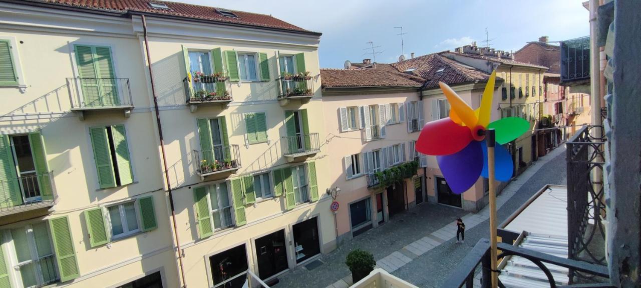 Ca' Balenga - Centralissimo Con Posto Auto Coperto Gratuito Asti Bagian luar foto